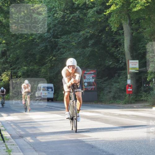 08.09.2024 - Stadtparktriathlon Zöllner http://msf.ph/oto/6979257 08.09.2024 08:50:01 Radfahren 49, 51, 59, 75 meine-sportfotos.de