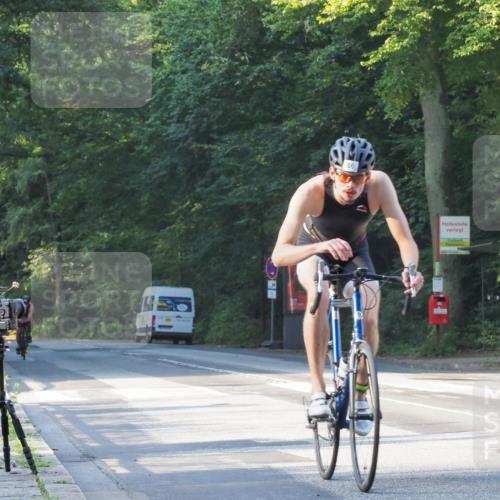 08.09.2024 - Stadtparktriathlon Zöllner http://msf.ph/oto/6979276 08.09.2024 08:50:19 Radfahren 1, 22, 32, 56 meine-sportfotos.de