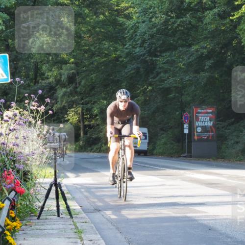 08.09.2024 - Stadtparktriathlon Zöllner http://msf.ph/oto/6979292 08.09.2024 08:50:27 Radfahren 1, 19, 22, 32, 86 meine-sportfotos.de