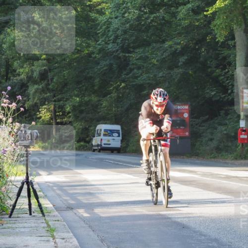 08.09.2024 - Stadtparktriathlon Zöllner http://msf.ph/oto/6979300 08.09.2024 08:50:32 Radfahren 19, 32, 86 meine-sportfotos.de