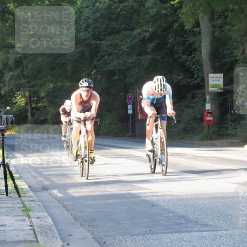 08.09.2024 - Stadtparktriathlon Zöllner http://msf.ph/oto/6979388 08.09.2024 08:51:31 Radfahren 25, 26, 39, 89 meine-sportfotos.de