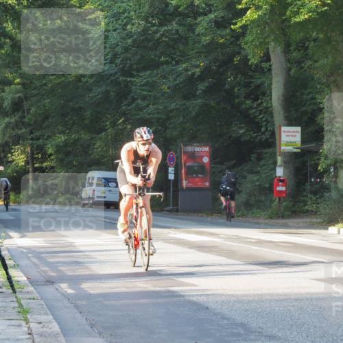 08.09.2024 - Stadtparktriathlon Zöllner http://msf.ph/oto/6979409 08.09.2024 08:51:56 Radfahren 44, 55, 66 meine-sportfotos.de