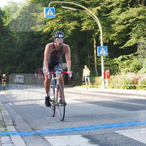 08.09.2024 - Stadtparktriathlon Zöllner http://msf.ph/oto/6979445 08.09.2024 08:52:11 Radfahren 3, 18, 23, 31, 54 meine-sportfotos.de