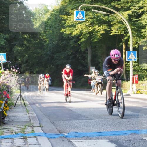 08.09.2024 - Stadtparktriathlon Zöllner http://msf.ph/oto/6979497 08.09.2024 08:52:34 Radfahren 15, 21, 27, 28, 37, 63, 76, 85 meine-sportfotos.de