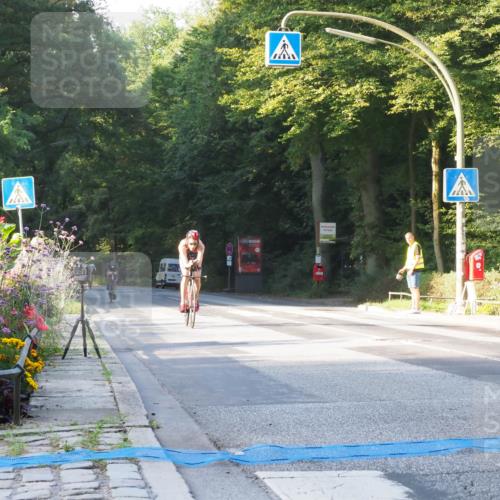 08.09.2024 - Stadtparktriathlon Zöllner http://msf.ph/oto/6979518 08.09.2024 08:52:37 Radfahren 15, 21, 27, 28, 37, 74, 85 meine-sportfotos.de