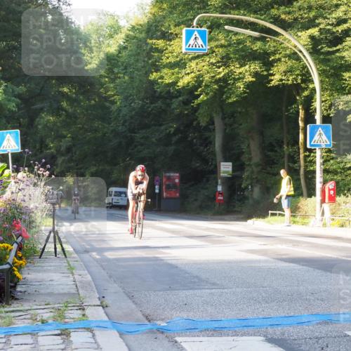 08.09.2024 - Stadtparktriathlon Zöllner http://msf.ph/oto/6979520 08.09.2024 08:52:37 Radfahren 15, 21, 27, 28, 37, 74, 85 meine-sportfotos.de
