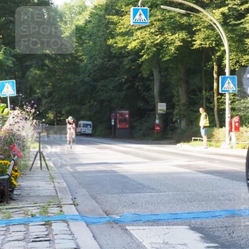 08.09.2024 - Stadtparktriathlon Zöllner http://msf.ph/oto/6979537 08.09.2024 08:52:38 Radfahren 15, 21, 27, 28, 37, 74, 85 meine-sportfotos.de
