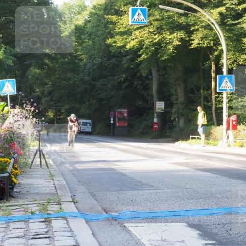 08.09.2024 - Stadtparktriathlon Zöllner http://msf.ph/oto/6979538 08.09.2024 08:52:39 Radfahren 15, 27, 28, 37, 74, 85 meine-sportfotos.de