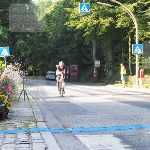 08.09.2024 - Stadtparktriathlon Zöllner http://msf.ph/oto/6979549 08.09.2024 08:52:40 Radfahren 15, 27, 28, 57, 74, 85 meine-sportfotos.de