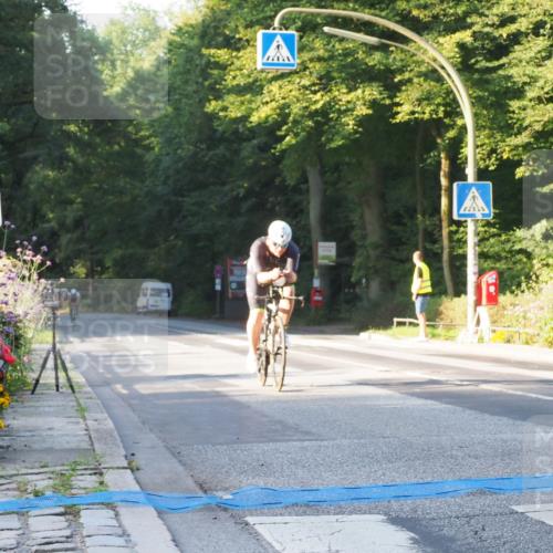 08.09.2024 - Stadtparktriathlon Zöllner http://msf.ph/oto/6979553 08.09.2024 08:52:45 Radfahren 41, 57, 74 meine-sportfotos.de