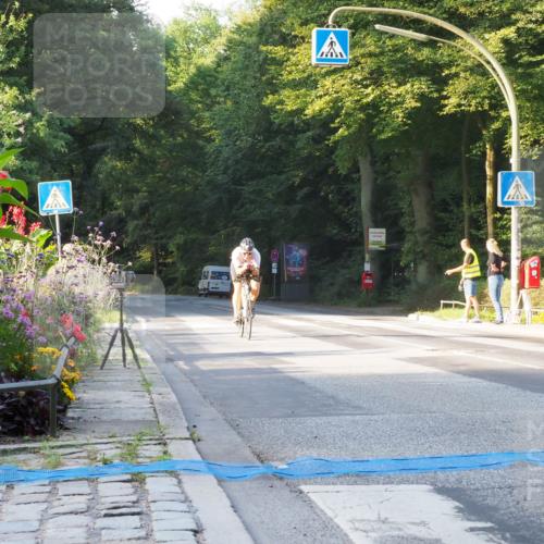 08.09.2024 - Stadtparktriathlon Zöllner http://msf.ph/oto/6979604 08.09.2024 08:53:29 Radfahren 58, 60, 67 meine-sportfotos.de