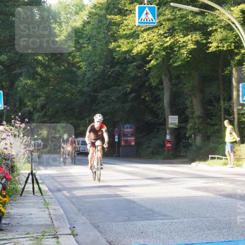 08.09.2024 - Stadtparktriathlon Zöllner http://msf.ph/oto/6979634 08.09.2024 08:53:59 Radfahren 6, 7, 13, 14 meine-sportfotos.de