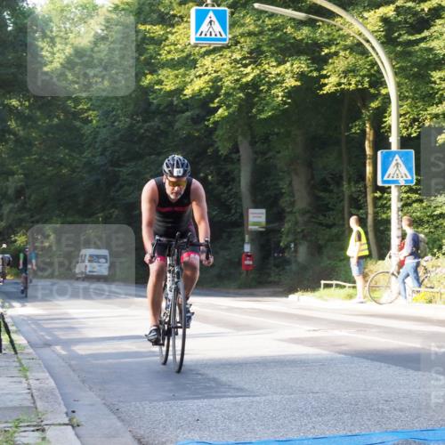 08.09.2024 - Stadtparktriathlon Zöllner http://msf.ph/oto/6979650 08.09.2024 08:54:10 Radfahren 16, 64, 69 meine-sportfotos.de