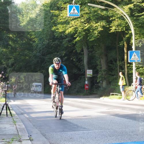 08.09.2024 - Stadtparktriathlon Zöllner http://msf.ph/oto/6979654 08.09.2024 08:54:14 Radfahren 16, 64, 69 meine-sportfotos.de