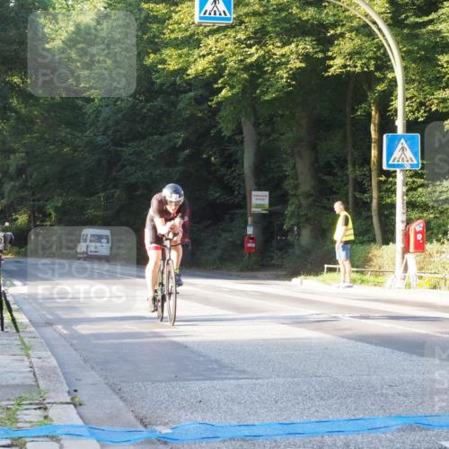 08.09.2024 - Stadtparktriathlon Zöllner http://msf.ph/oto/6979665 08.09.2024 08:54:28 Radfahren 87 meine-sportfotos.de