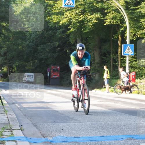 08.09.2024 - Stadtparktriathlon Zöllner http://msf.ph/oto/6979679 08.09.2024 08:54:42 Radfahren 65 meine-sportfotos.de