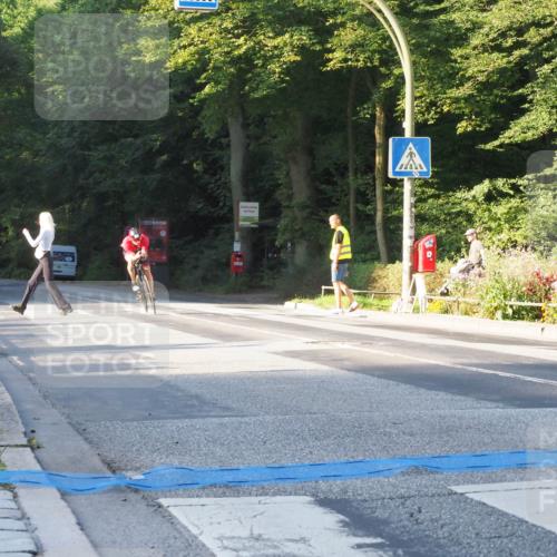 08.09.2024 - Stadtparktriathlon Zöllner http://msf.ph/oto/6979699 08.09.2024 08:55:28 Radfahren 38 meine-sportfotos.de