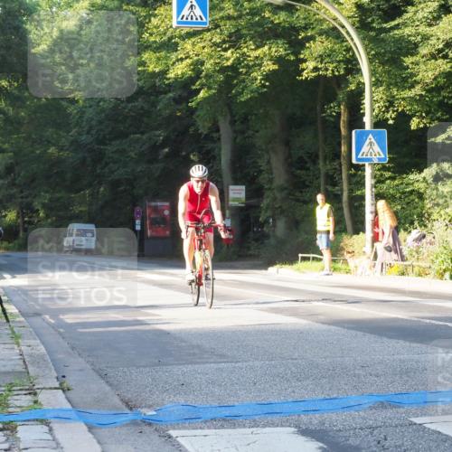 08.09.2024 - Stadtparktriathlon Zöllner http://msf.ph/oto/6979717 08.09.2024 08:55:56 Radfahren 2 meine-sportfotos.de