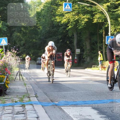 08.09.2024 - Stadtparktriathlon Zöllner http://msf.ph/oto/6979727 08.09.2024 08:56:07 Radfahren 1, 5, 19, 49, 51, 59, 86 meine-sportfotos.de