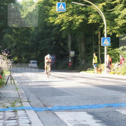 08.09.2024 - Stadtparktriathlon Zöllner http://msf.ph/oto/6979763 08.09.2024 08:56:15 Radfahren 51, 75 meine-sportfotos.de