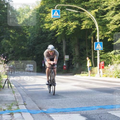 08.09.2024 - Stadtparktriathlon Zöllner http://msf.ph/oto/6979786 08.09.2024 08:56:42 Radfahren 32, 48, 50, 56, 62 meine-sportfotos.de
