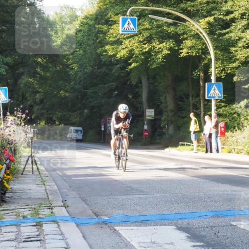 08.09.2024 - Stadtparktriathlon Zöllner http://msf.ph/oto/6979840 08.09.2024 08:57:23 Radfahren 39, 78, 80 meine-sportfotos.de