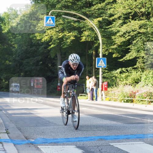 08.09.2024 - Stadtparktriathlon Zöllner http://msf.ph/oto/6979845 08.09.2024 08:57:32 Radfahren 25, 26, 71, 80, 83 meine-sportfotos.de