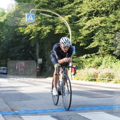 08.09.2024 - Stadtparktriathlon Zöllner http://msf.ph/oto/6979848 08.09.2024 08:57:32 Radfahren 25, 26, 71, 80, 83 meine-sportfotos.de