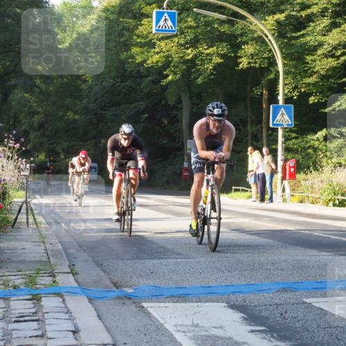 08.09.2024 - Stadtparktriathlon Zöllner http://msf.ph/oto/6979856 08.09.2024 08:57:38 Radfahren 20, 25, 26, 71, 83, 89 meine-sportfotos.de