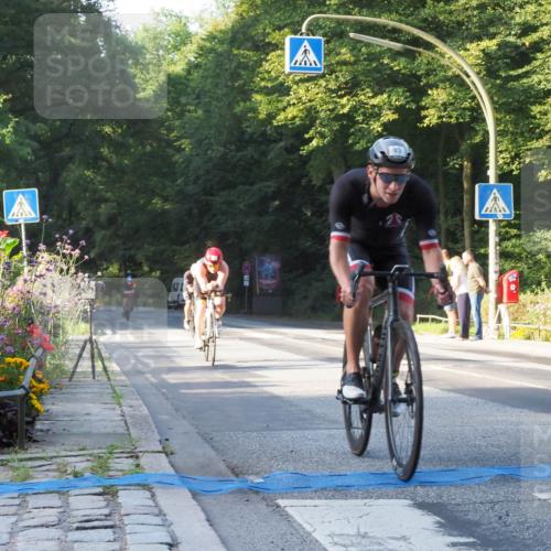 08.09.2024 - Stadtparktriathlon Zöllner http://msf.ph/oto/6979862 08.09.2024 08:57:39 Radfahren 20, 25, 26, 71, 83, 89 meine-sportfotos.de