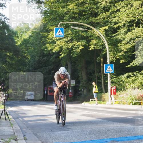 08.09.2024 - Stadtparktriathlon Zöllner http://msf.ph/oto/6979892 08.09.2024 08:58:00 Radfahren 15, 40, 44, 54, 76 meine-sportfotos.de