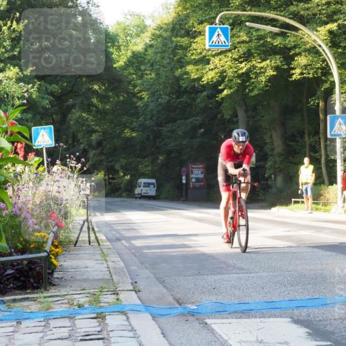 08.09.2024 - Stadtparktriathlon Zöllner http://msf.ph/oto/6980021 08.09.2024 08:58:20 Radfahren 23, 35, 37, 72 meine-sportfotos.de