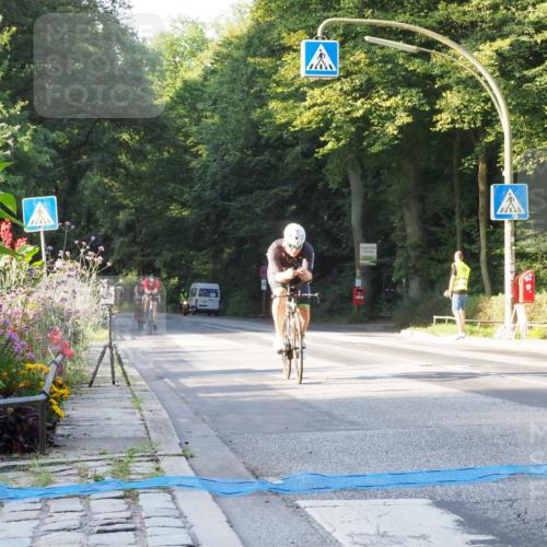 08.09.2024 - Stadtparktriathlon Zöllner http://msf.ph/oto/6980050 08.09.2024 08:58:53 Radfahren 27, 28, 57, 74 meine-sportfotos.de