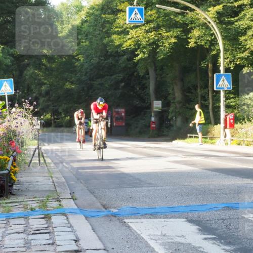 08.09.2024 - Stadtparktriathlon Zöllner http://msf.ph/oto/6980054 08.09.2024 08:58:55 Radfahren 27, 28, 57, 74 meine-sportfotos.de
