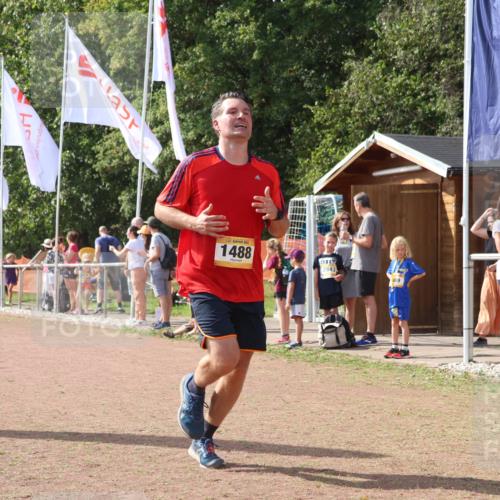 08.09.2024 - Airport Race Strokosch-Dieckow http://msf.ph/oto/6980095 08.09.2024 12:14:21 Ziel 137, 397, 615, 809, 1116, 1488, 2521, 2535, 2605, 3037 meine-sportfotos.de