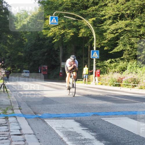 08.09.2024 - Stadtparktriathlon Zöllner http://msf.ph/oto/6980148 08.09.2024 08:59:35 Radfahren 60, 69, 82, 87 meine-sportfotos.de