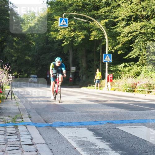 08.09.2024 - Stadtparktriathlon Zöllner http://msf.ph/oto/6980216 08.09.2024 09:00:41 Radfahren 11, 67 meine-sportfotos.de