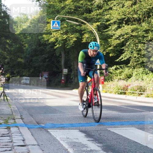 08.09.2024 - Stadtparktriathlon Zöllner http://msf.ph/oto/6980218 08.09.2024 09:00:41 Radfahren 11, 67 meine-sportfotos.de