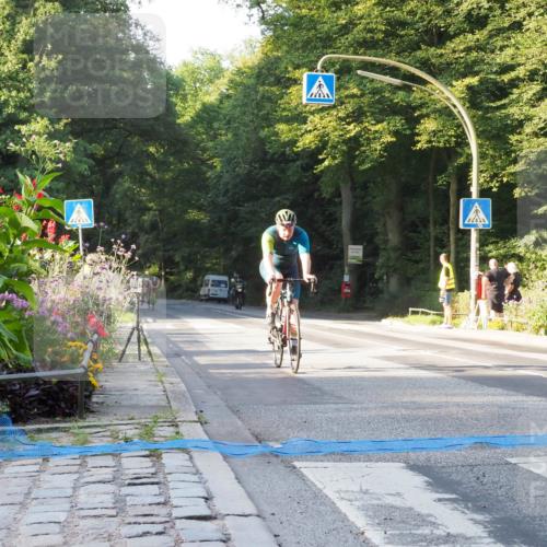 08.09.2024 - Stadtparktriathlon Zöllner http://msf.ph/oto/6980246 08.09.2024 09:01:06 Radfahren 16, 38, 64, 114 meine-sportfotos.de