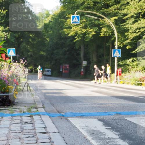 08.09.2024 - Stadtparktriathlon Zöllner http://msf.ph/oto/6980265 08.09.2024 09:01:16 Radfahren 16, 65, 126 meine-sportfotos.de