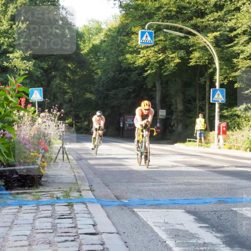 08.09.2024 - Stadtparktriathlon Zöllner http://msf.ph/oto/6980282 08.09.2024 09:01:34 Radfahren 106, 122 meine-sportfotos.de