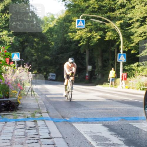 08.09.2024 - Stadtparktriathlon Zöllner http://msf.ph/oto/6980289 08.09.2024 09:01:34 Radfahren 106, 122 meine-sportfotos.de
