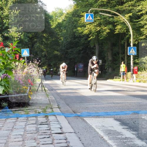 08.09.2024 - Stadtparktriathlon Zöllner http://msf.ph/oto/6980306 08.09.2024 09:01:51 Radfahren 1, 5, 49, 59, 68 meine-sportfotos.de