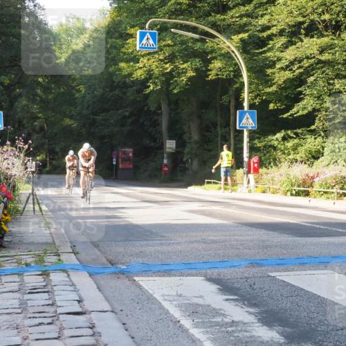 08.09.2024 - Stadtparktriathlon Zöllner http://msf.ph/oto/6980328 08.09.2024 09:02:24 Radfahren 48, 51, 92, 99, 102 meine-sportfotos.de