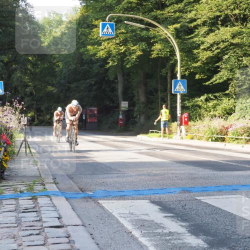 08.09.2024 - Stadtparktriathlon Zöllner http://msf.ph/oto/6980331 08.09.2024 09:02:24 Radfahren 48, 51, 92, 99, 102 meine-sportfotos.de