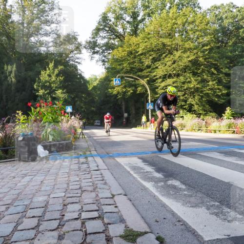 08.09.2024 - Stadtparktriathlon Zöllner http://msf.ph/oto/6980400 08.09.2024 09:03:04 Radfahren 32, 39, 78, 93, 110, 115, 120, 123 meine-sportfotos.de
