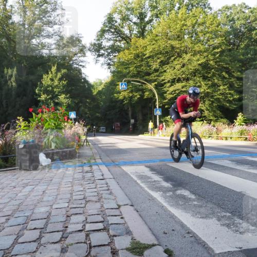 08.09.2024 - Stadtparktriathlon Zöllner http://msf.ph/oto/6980405 08.09.2024 09:03:05 Radfahren 32, 39, 78, 93, 110, 115, 120, 123 meine-sportfotos.de