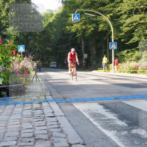 08.09.2024 - Stadtparktriathlon Zöllner http://msf.ph/oto/6980486 08.09.2024 09:03:44 Radfahren 2, 15, 25, 26, 80, 94, 109 meine-sportfotos.de
