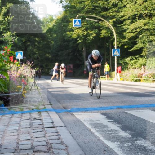 08.09.2024 - Stadtparktriathlon Zöllner http://msf.ph/oto/6980534 08.09.2024 09:03:49 Radfahren 15, 21, 25, 26, 40, 44, 54, 63, 72, 76, 80, 83, 94, 109 meine-sportfotos.de