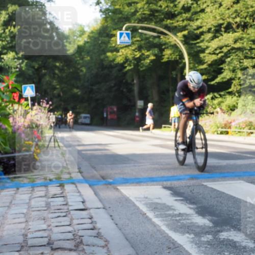 08.09.2024 - Stadtparktriathlon Zöllner http://msf.ph/oto/6980550 08.09.2024 09:03:51 Radfahren 15, 21, 25, 26, 40, 44, 54, 63, 72, 76, 80, 83, 89, 94, 109 meine-sportfotos.de